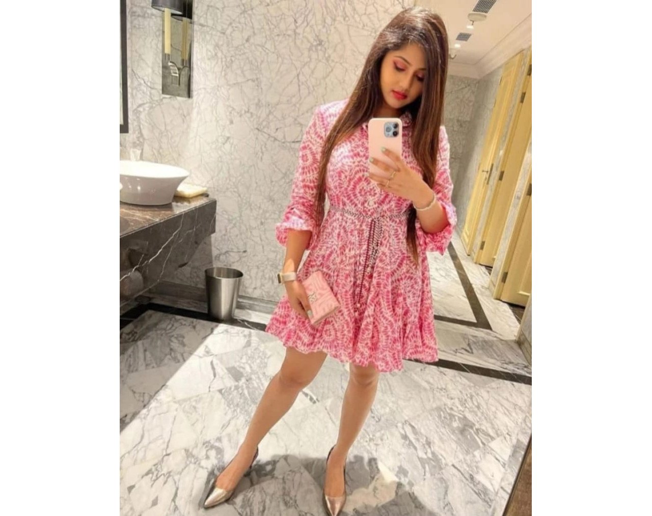 Full Enjoy Call Girls In Sector 18 Noida ✔️9723729587✔️ Escorts Service In noida