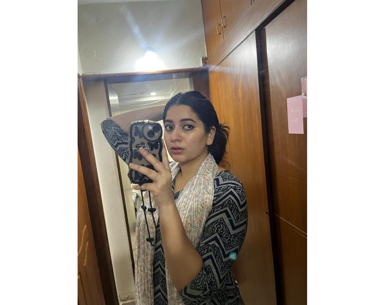 BEST GENUINE CALL GIRL SERVICE IN HIMMATNAGAR
